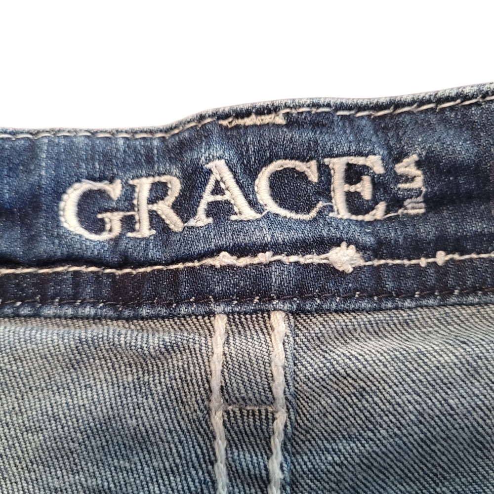 Grace in LA embellished denim P Short - 18.          F60 - Picture 4 of 12